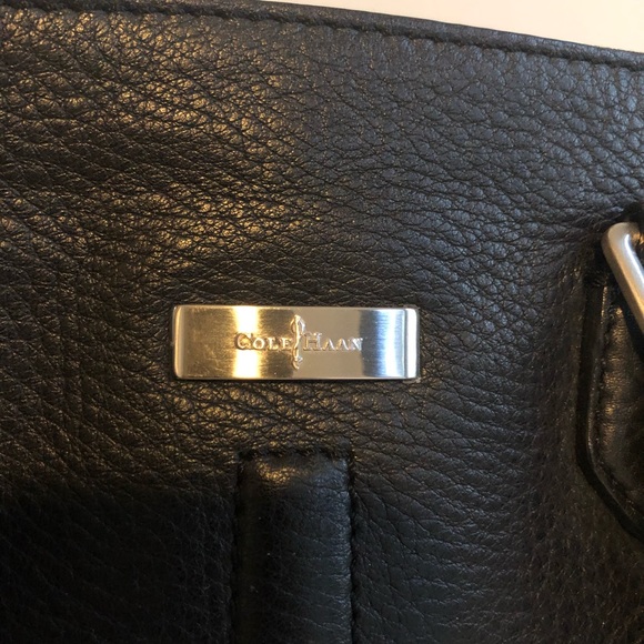 Beautiful leather Cole Haan purse - Picture 2 of 4
